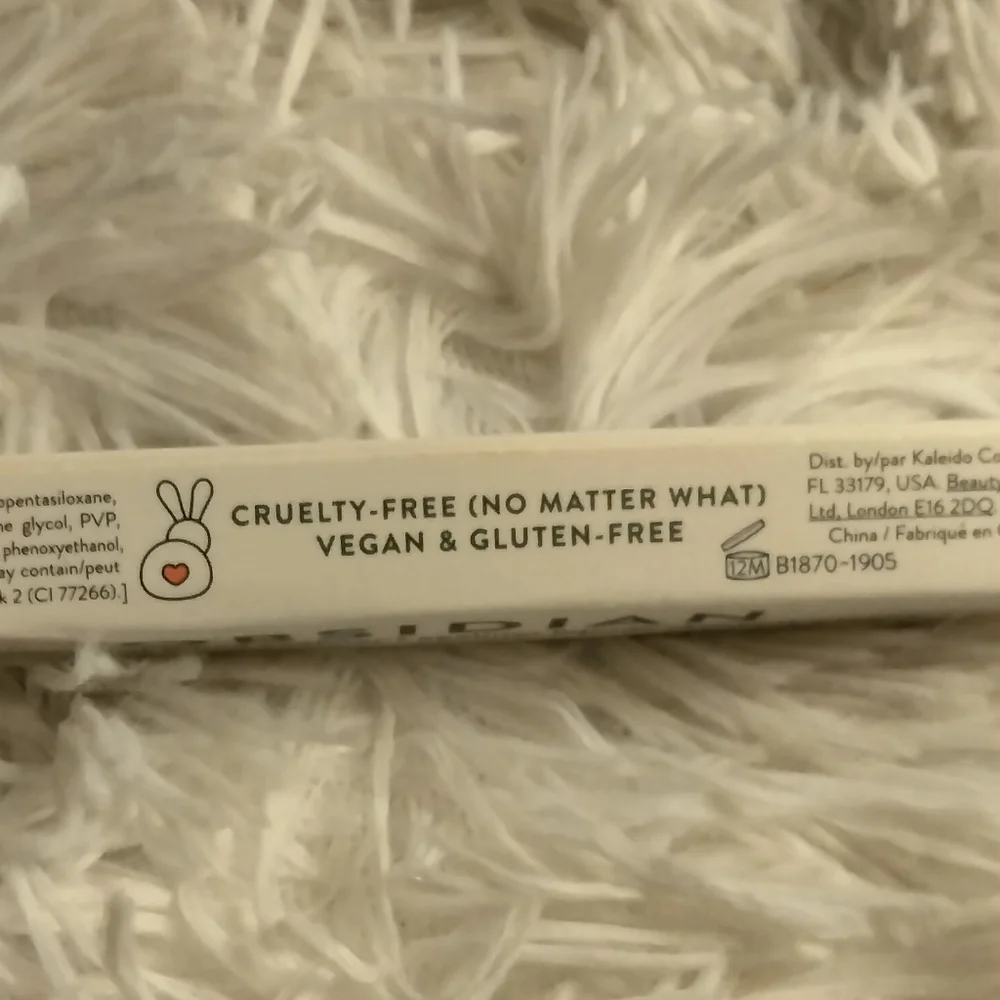 🆕 Kaleido Obsidian Liquid Eyeliner